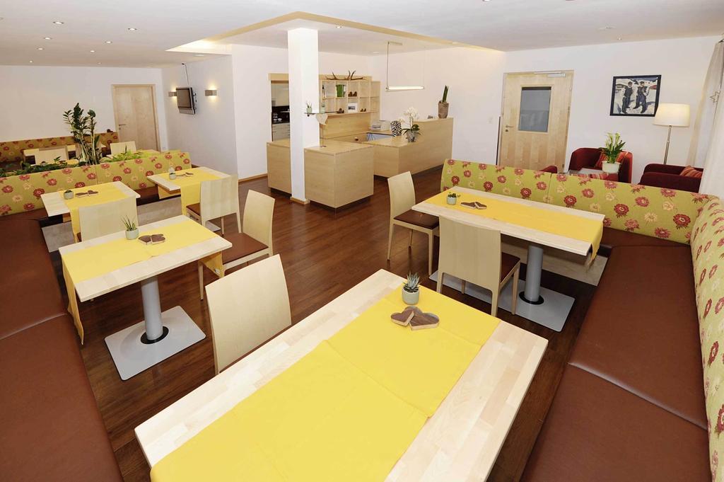Valbella Bed & Breakfast Партенен Экстерьер фото